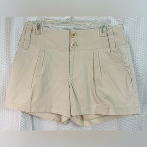 Catherine MaLandrino cream color shorts